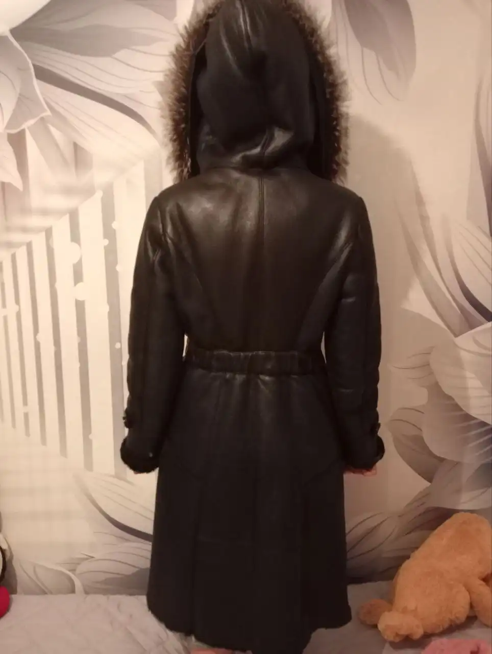 Продам пуховик 46 размера в отличном состоянии