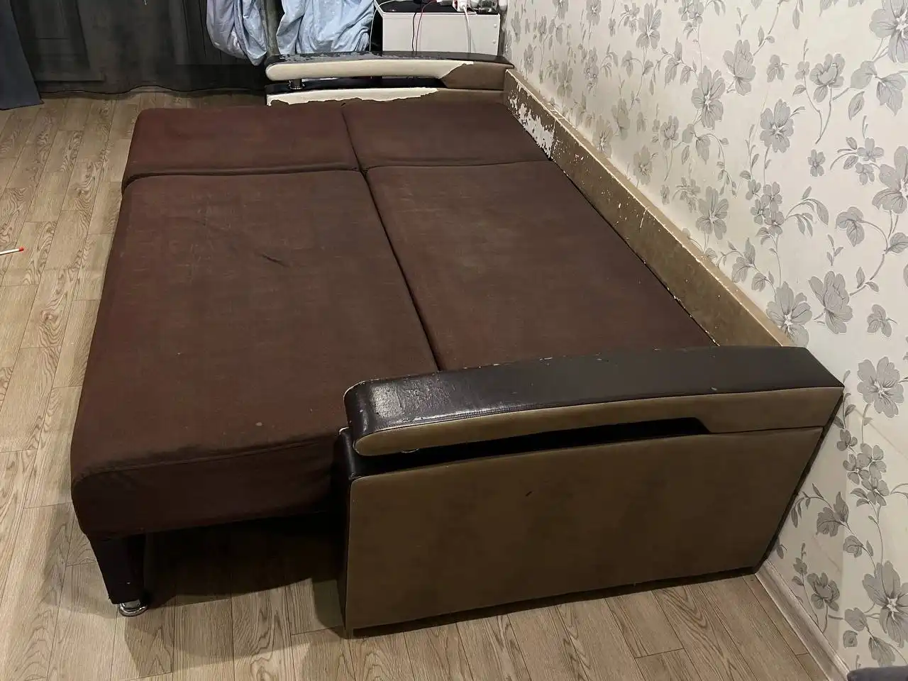 Продам диван модульный коричневый микровелюр - Мебель (Для дома и дачи) в Красноярск