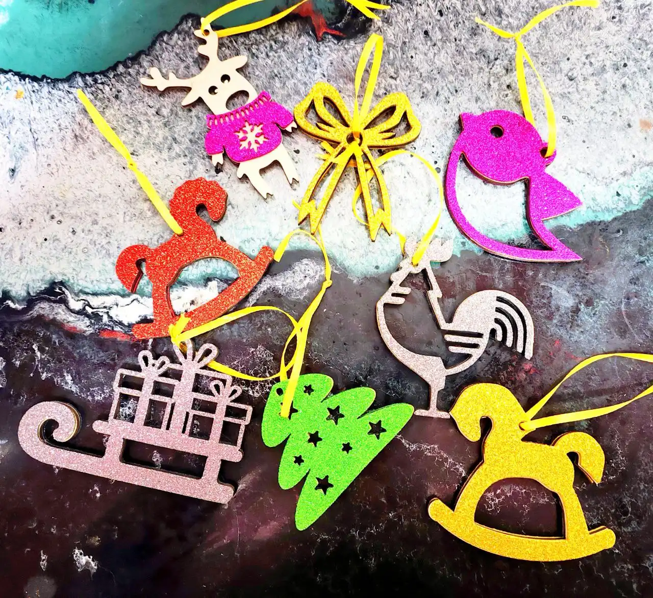 Игрушки на ёлку из фоамирана - частное объявление в Республика Хакасия