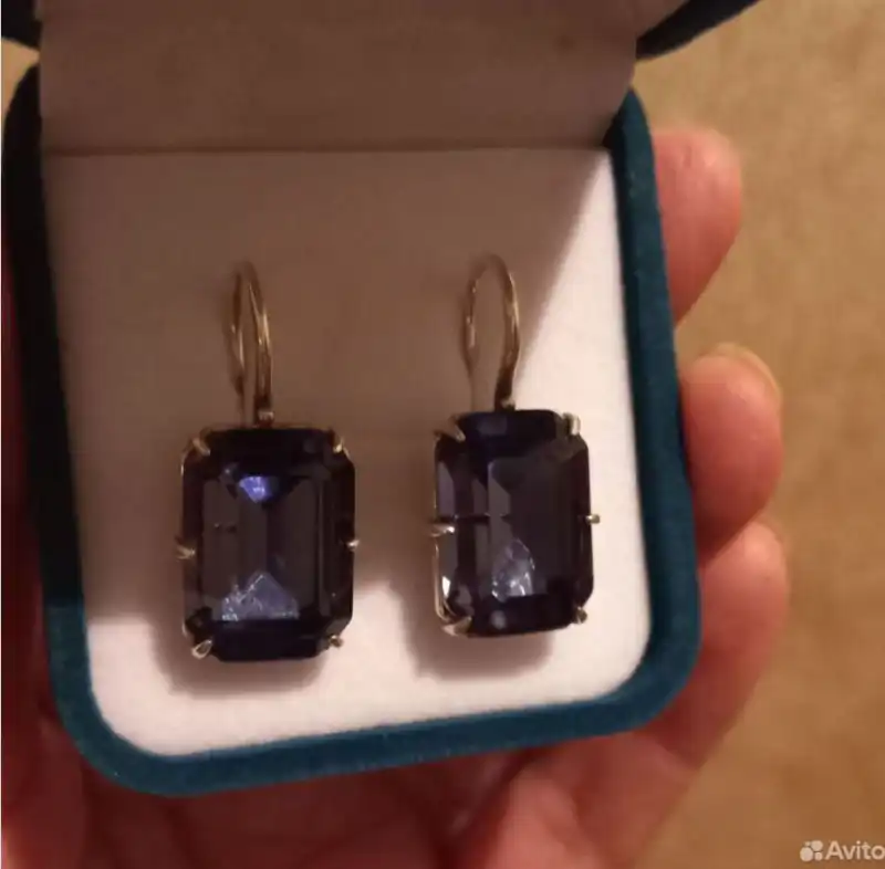 Продам новые серебряные серьги с аметистами
