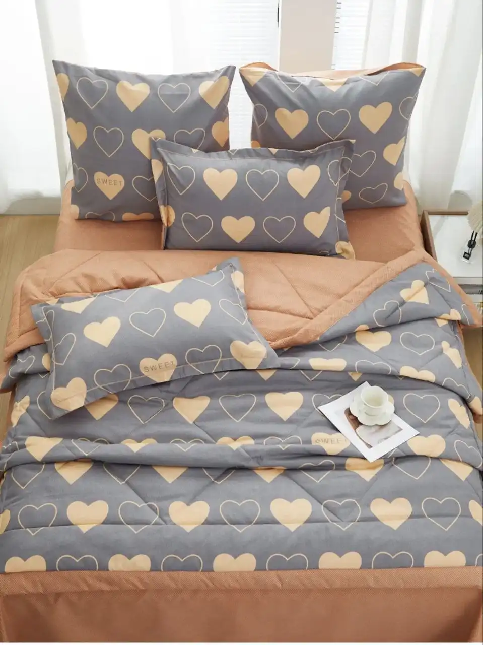 Продам наборы постельного белья с одеялом от фирмы Алана