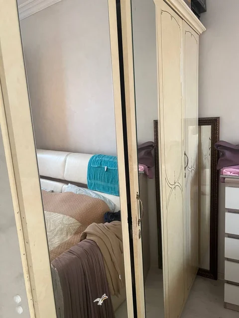 Продам 4-створчатый распашной шкаф - Кухонная техника в Сургут