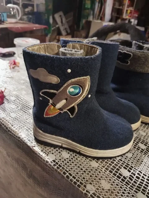 Продам зимнюю обувь и кеды размер 28 - Аквариумистика в Сургут