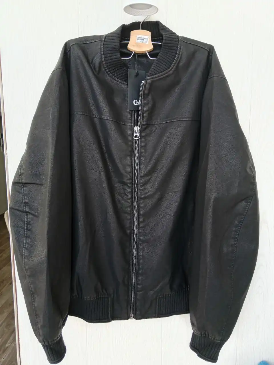 Куртка-бомбер кожаная мужская демисезонная C&A XL - Верхняя одежда (Одежда) в Сургут