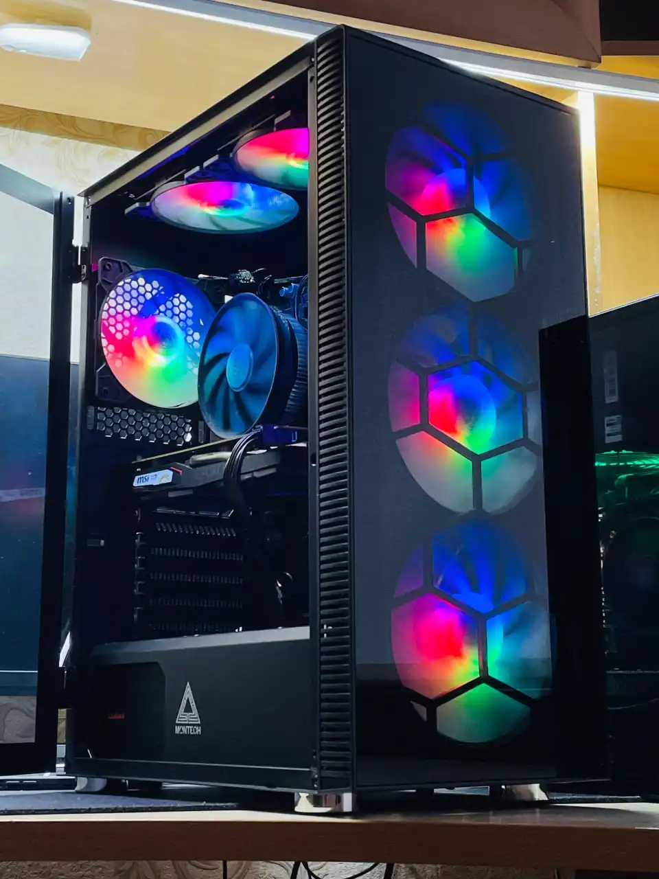 Компьютер для любых задач: работа, учёба, игры - Компьютеры (Электроника) в Сургут