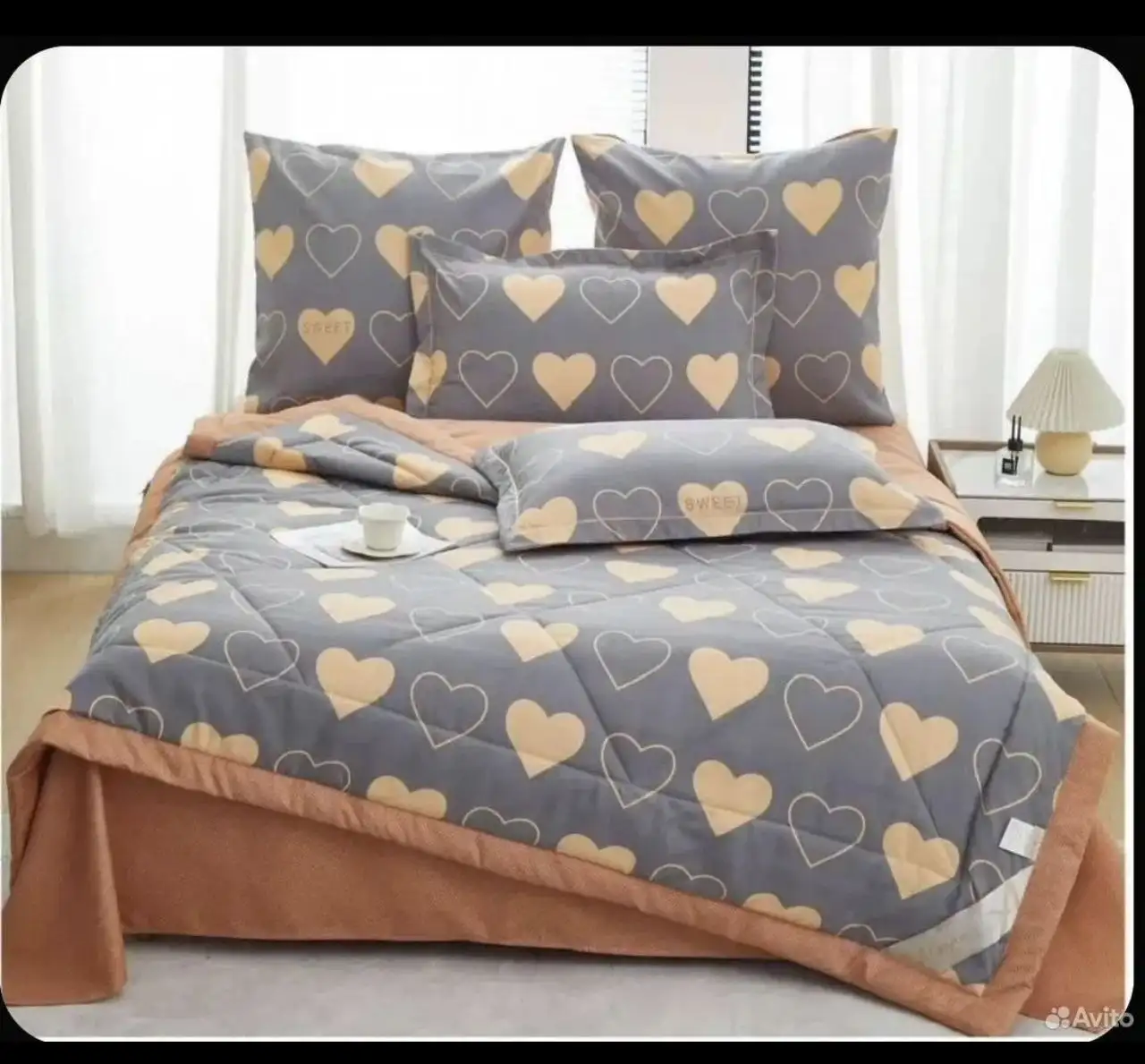 Продам комплект постельного белья Алана с готовым одеялом и покрывала - Текстиль для дома (Барахолка) в Сургут