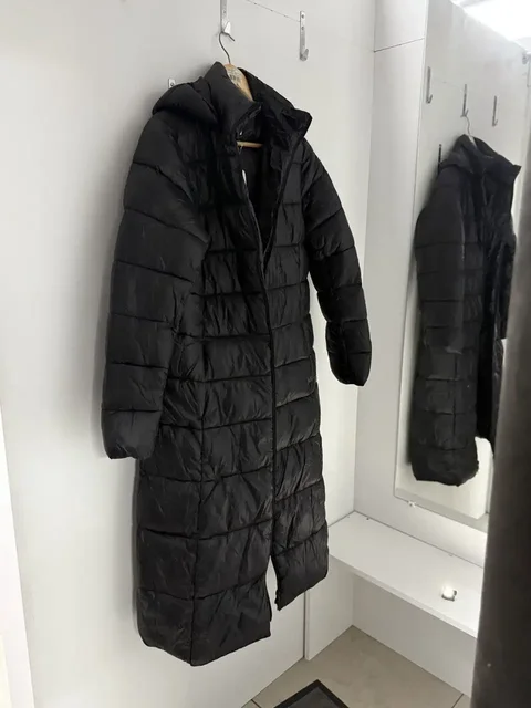 Куртка женская новая размер 48 - Верхняя одежда в Сургут