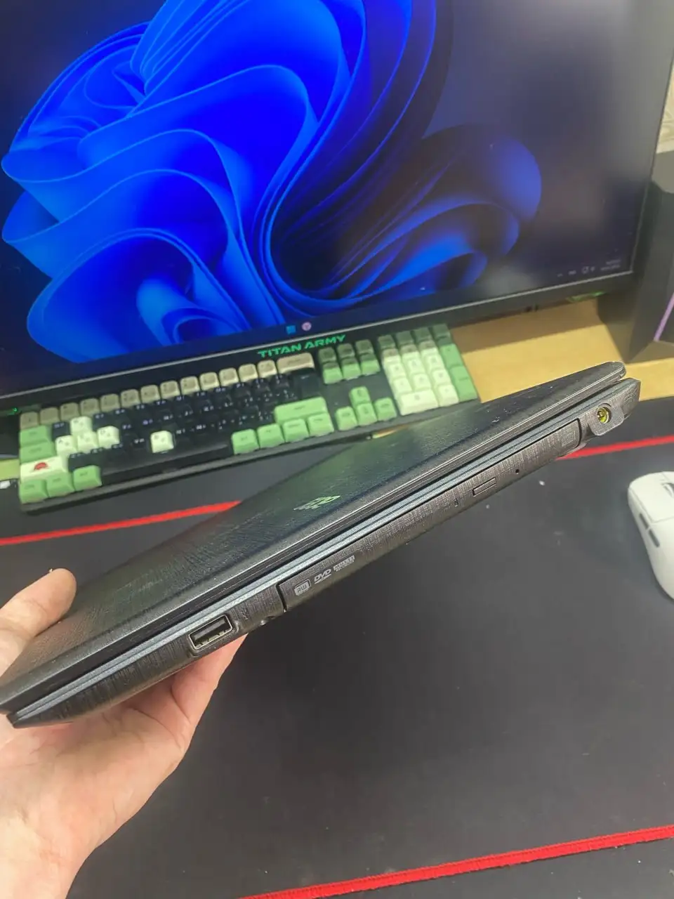 Ноутбук для повседневных задач - Электроника в Сургут