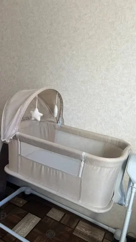 Продам детскую электро-люльку после одного ребенка - Питание для детей в Сургут