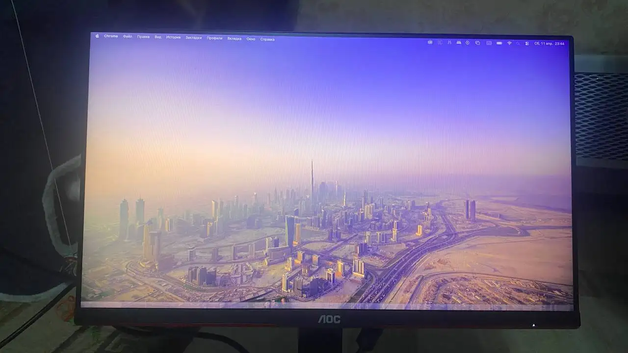 Игровой монитор AOC 24G2SPU/BK с мелким дефектом - Мониторы (Электроника) в Сургут