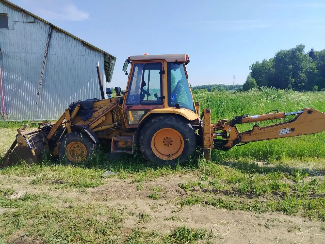 Продажа экскаватора Case 580 и мини трактора - Спецтехника (Авто) в Серпухов