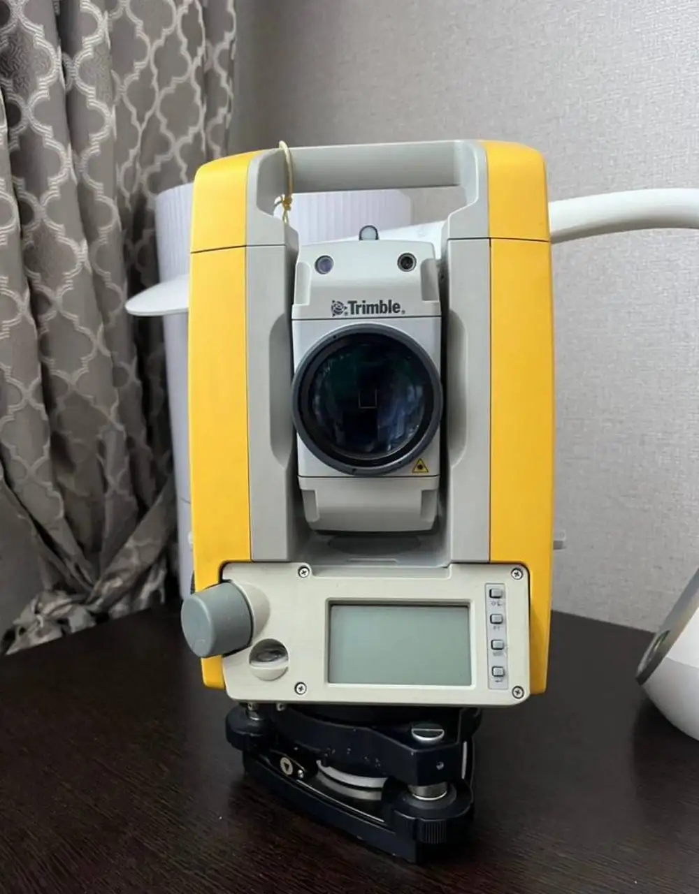 Тахеометр Trimble M3 в идеальном состоянии - Геодезическое оборудование (Электроника) в Москва