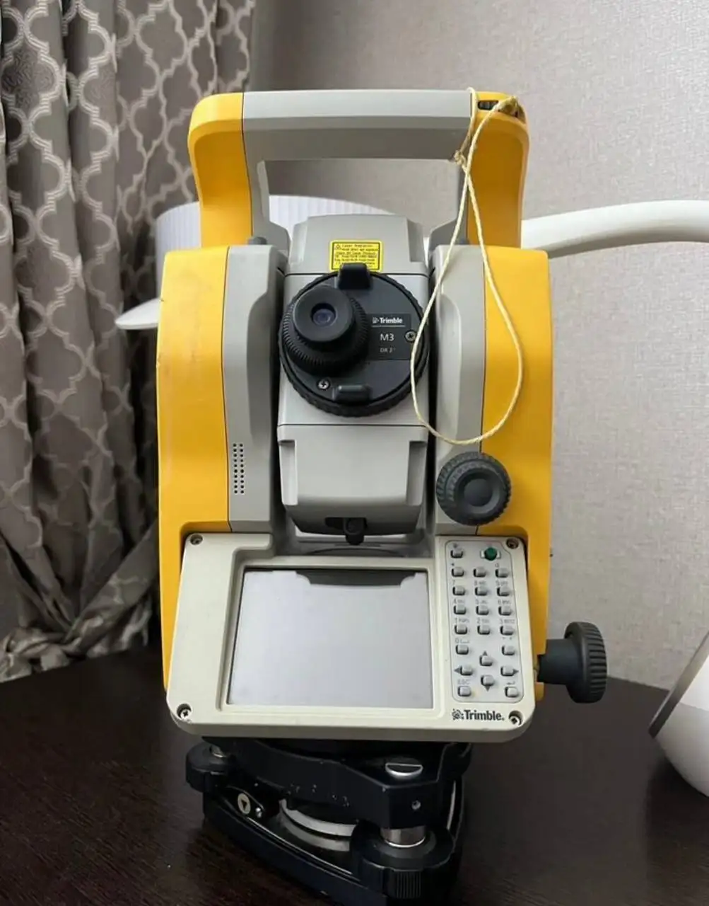 Тахеометр Trimble M3 в идеальном состоянии - Геодезическое оборудование (Электроника) в Москва