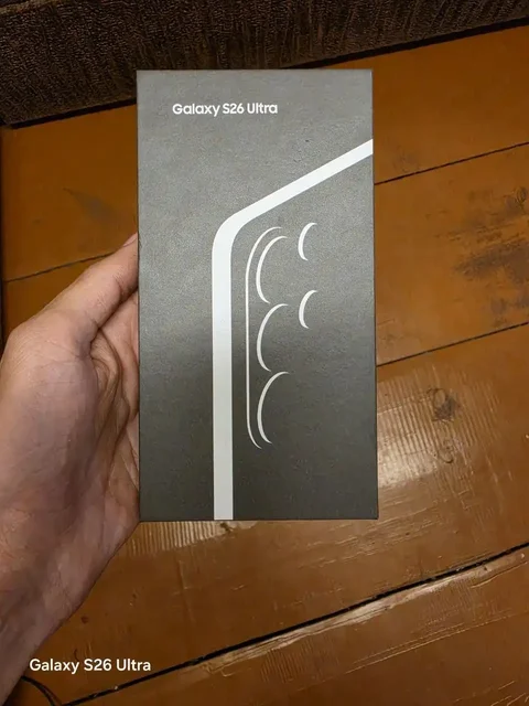Продам новый Samsung Galaxy S26 Ultra 12/512 ГБ - Электроника в Алтайское
