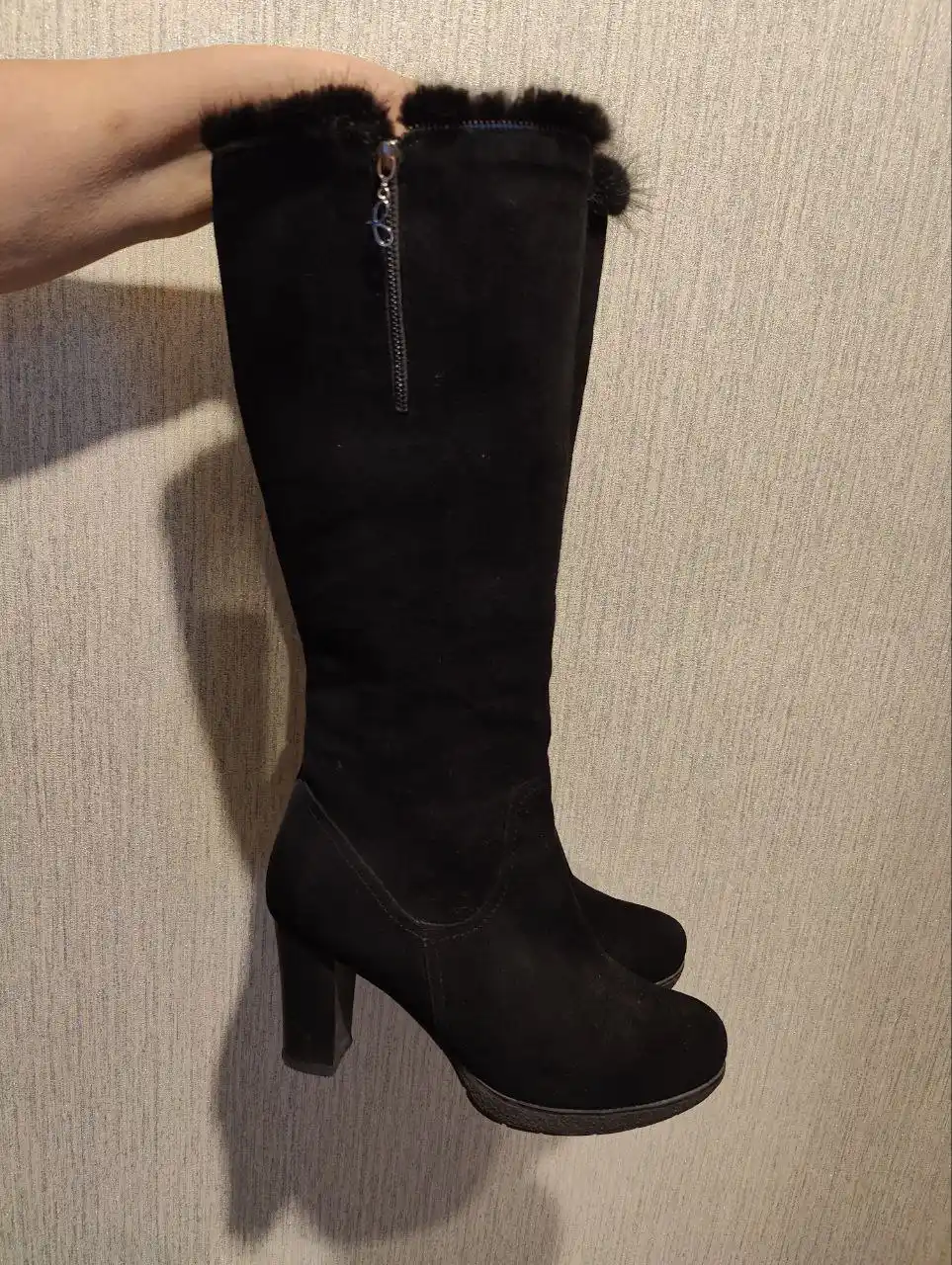 Зимние сапоги из натуральной замши