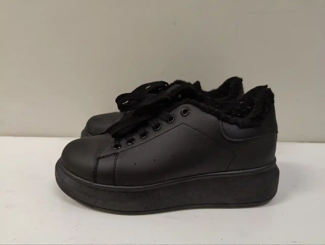 Зимние сапоги из натуральной замши