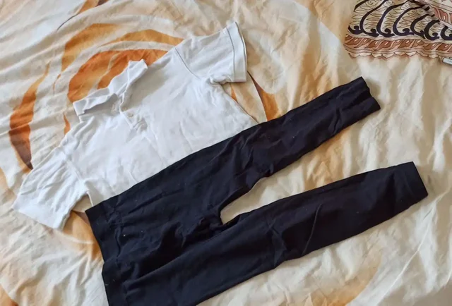 Спортивный комплект (футболка-поло и лосины) для физкультуры - Одежда в Москва