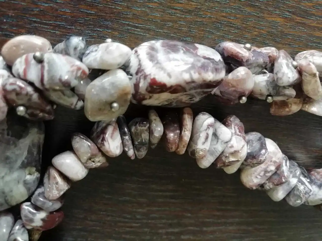 Бусы из натурального чароита