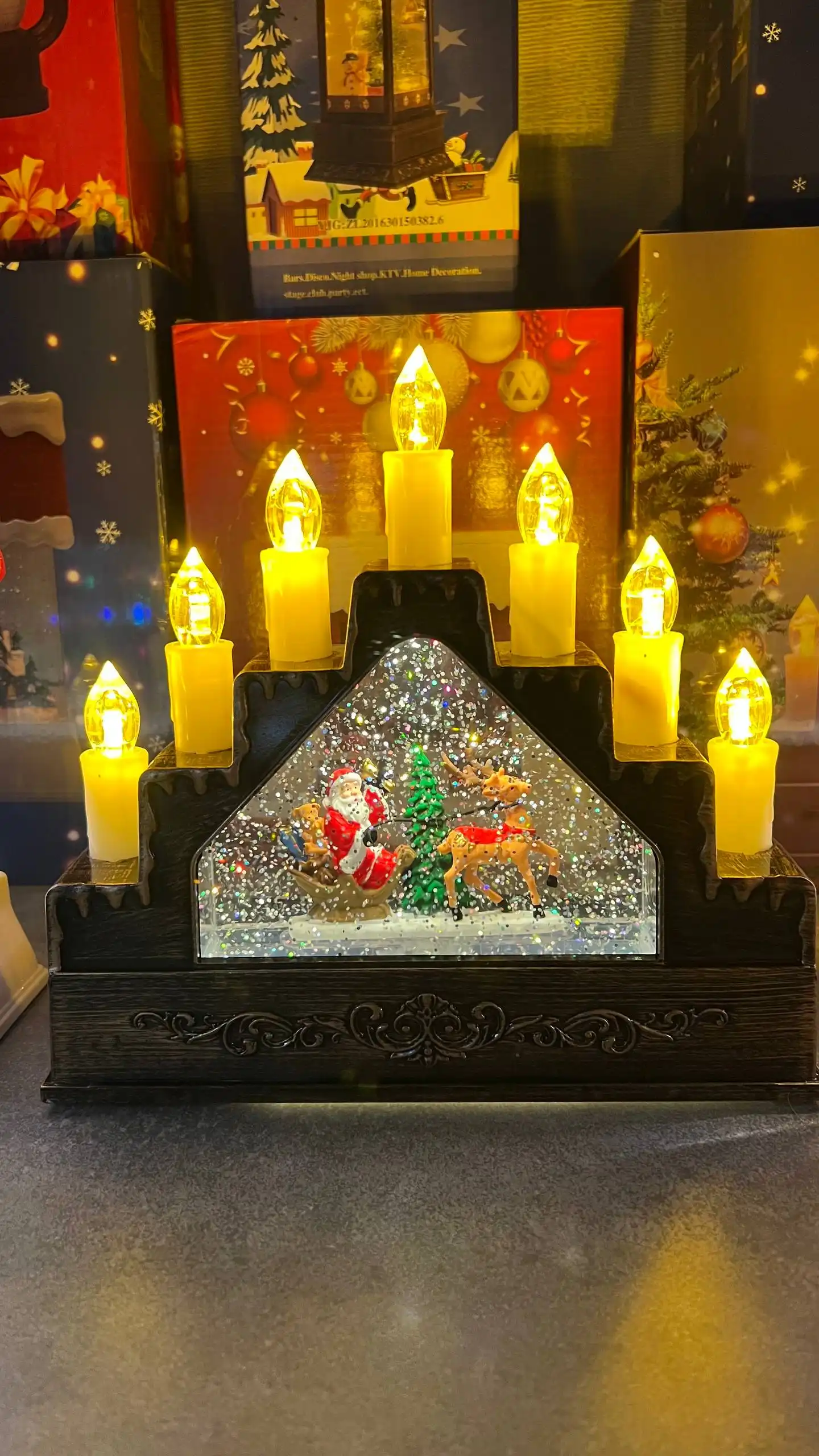 Продажа новогодней коллекции украшений