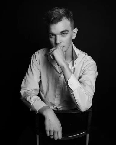 Профессиональный массаж у метро Зюзино - Услуги в Москва