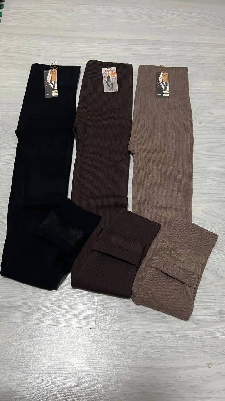 Продажа новой женской одежды и аксессуаров