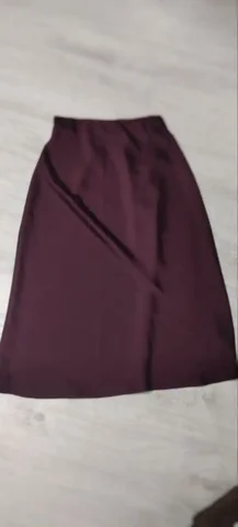 Юбка искусственный шелк размер 42 - Одежда в Москва