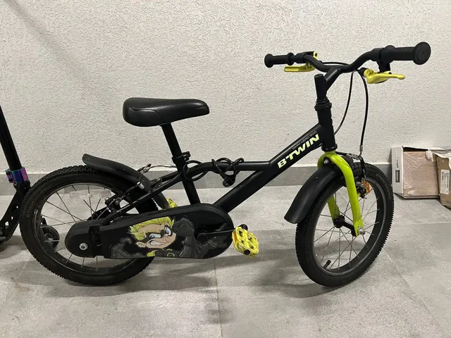 Детский велосипед в отличном состоянии - Товары для детей в Москва