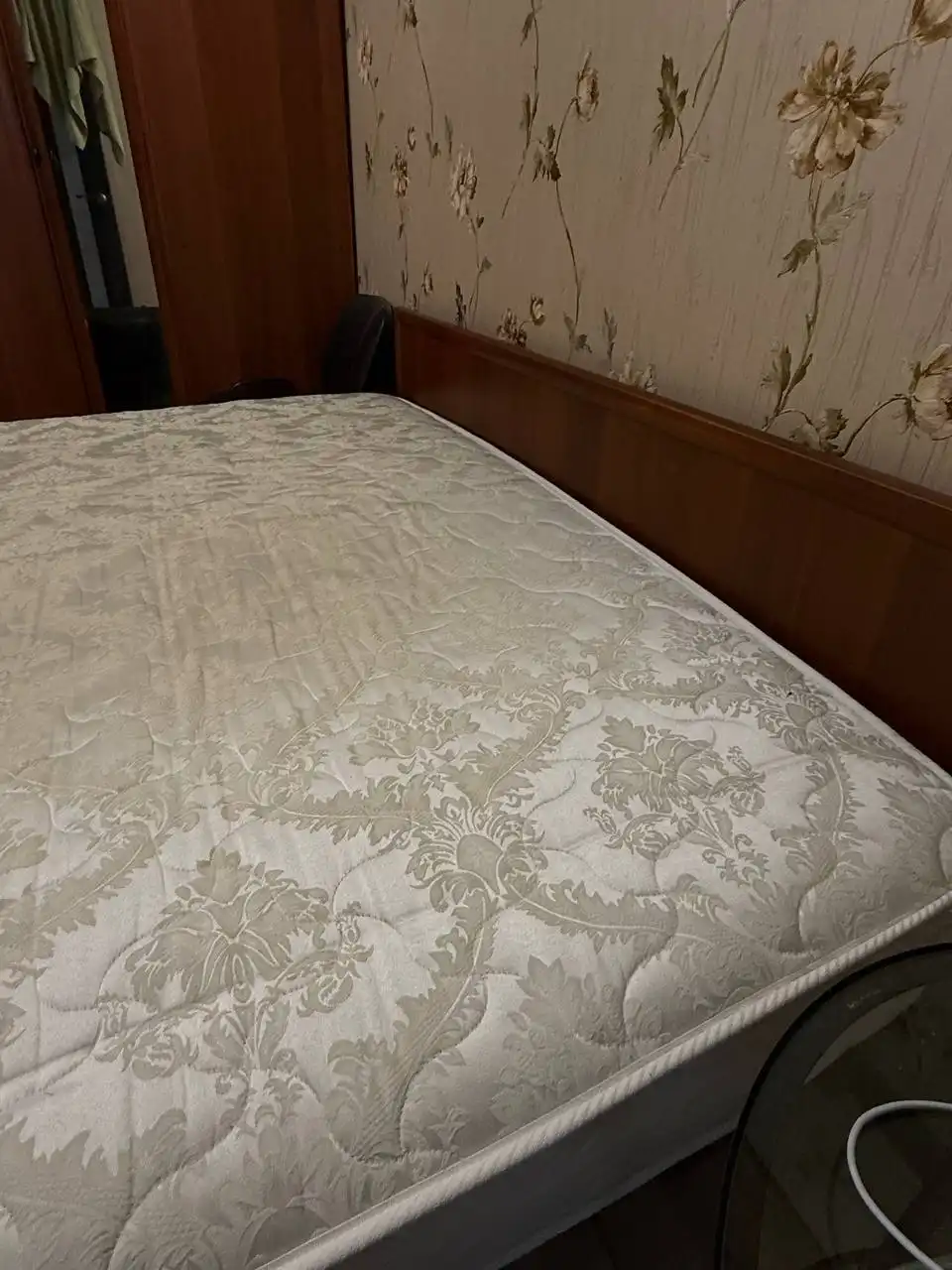 Ортопедический матрас б/у 180х200