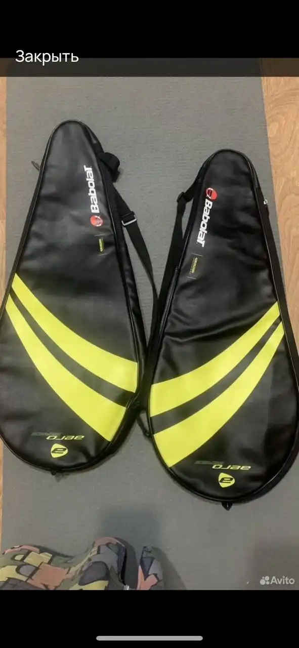 Два чехла для теннисных ракеток