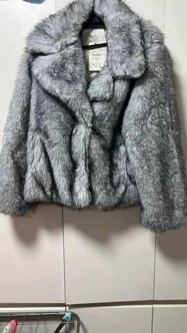 Шикарная шуба новая с биркой в Долгопрудном - Одежда в Долгопрудный