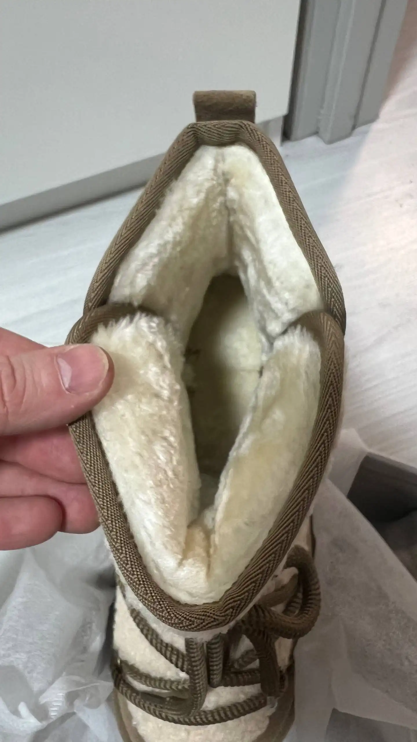 Женские зимние ботинки 41 размера