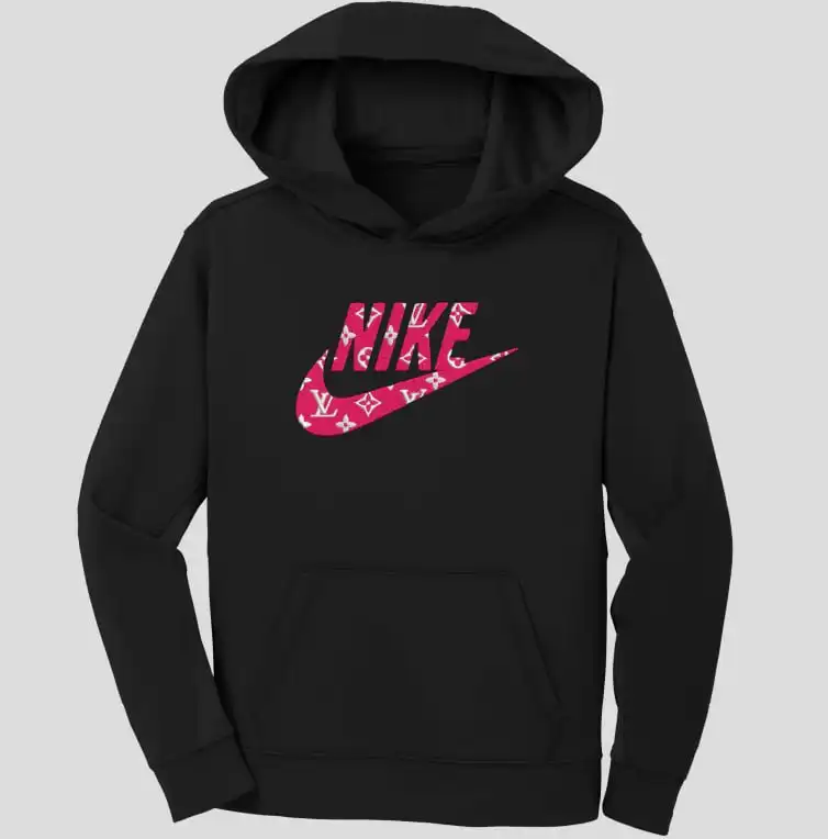 Услуги машинной вышивки и брендирования одежды - Услуги в Москва