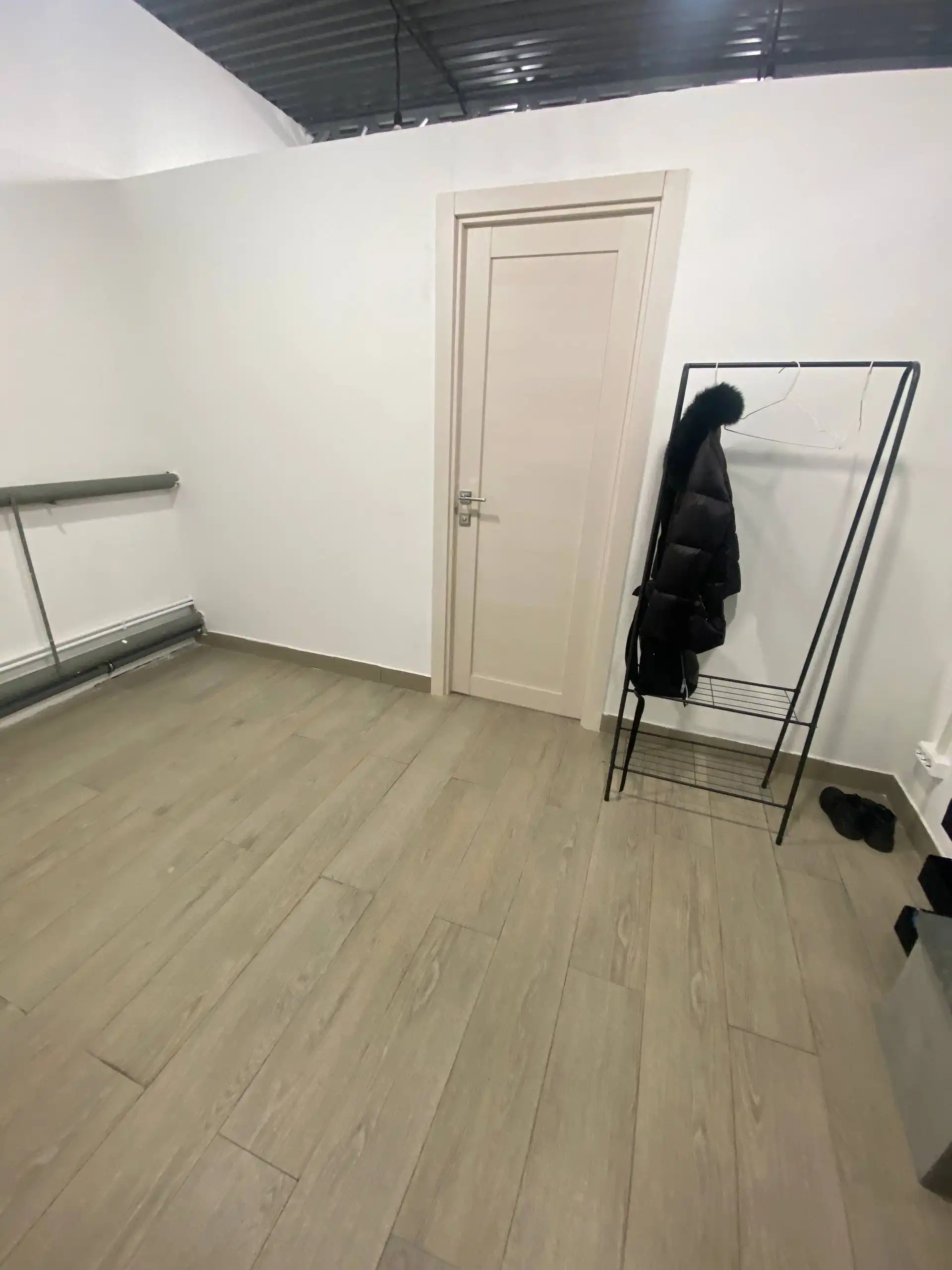 Сдам помещение под бьюти услуги в субаренду на длительный срок - Аренда помещений (Услуги) в Москва