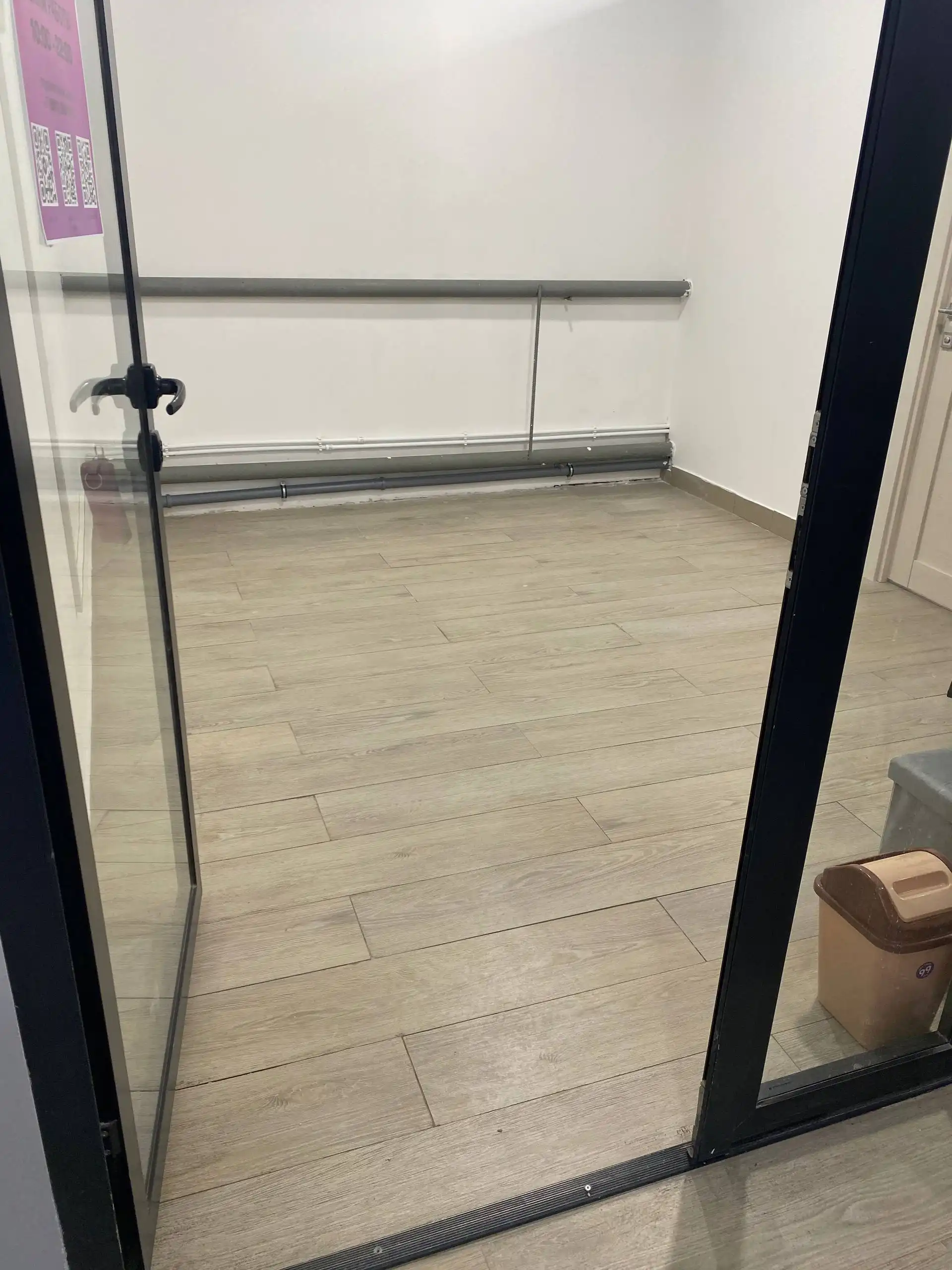 Сдам помещение под бьюти услуги в субаренду на длительный срок - Аренда помещений (Услуги) в Москва