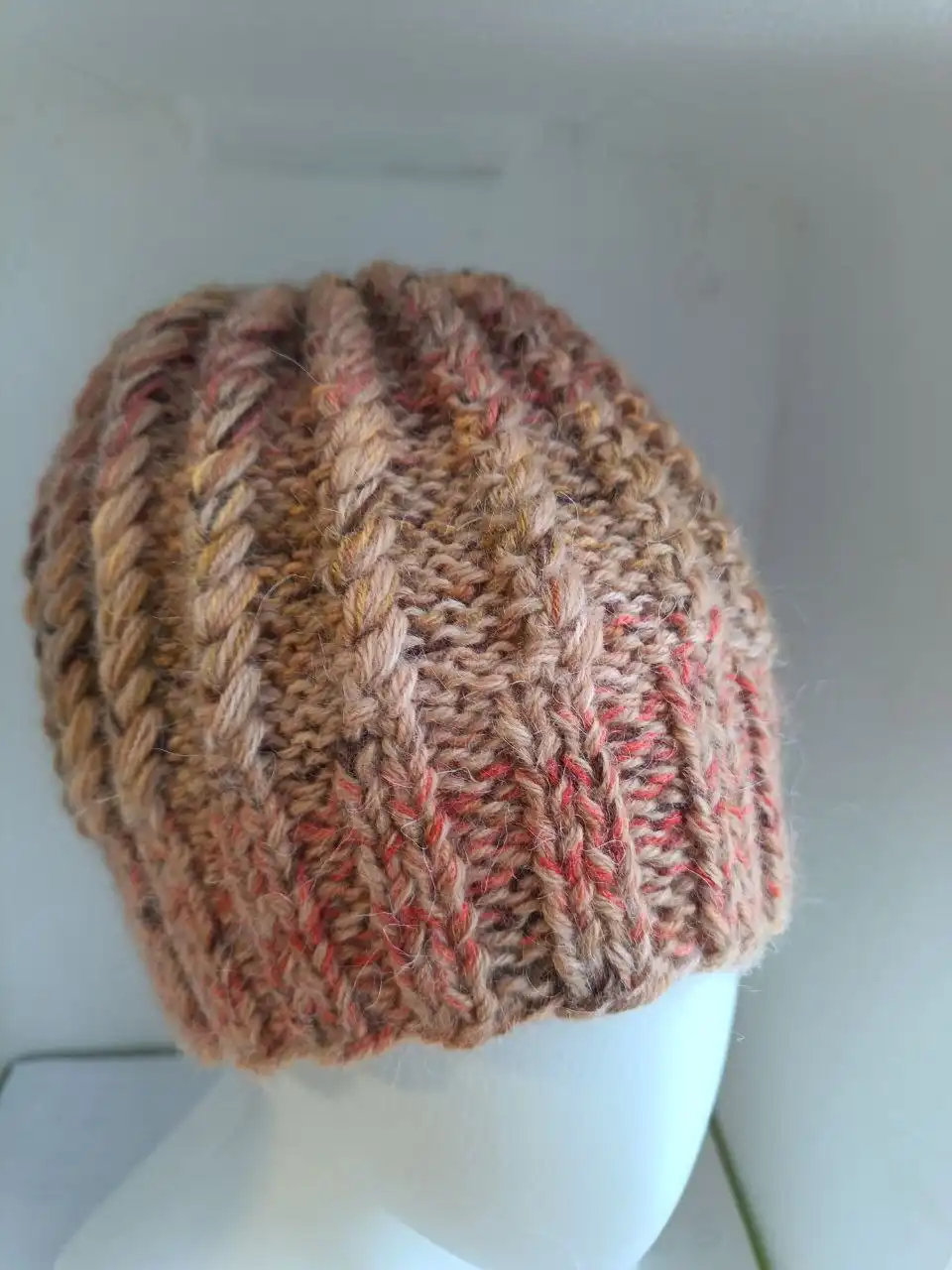 Шапочки ручной работы из шерсти с мохеровой нитью - Головные уборы (Одежда) в Москва