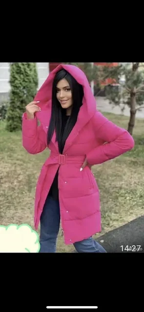 Новая зимняя куртка с капюшоном - Шорты в Москва