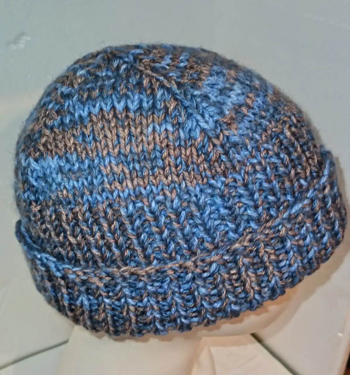 Шапочка из шерсти и полушерсти - Головные уборы (Одежда) в Москва