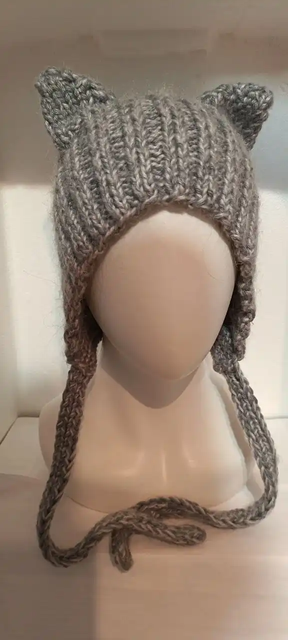 Шапочка ручной работы из полушерсти с мохером - Головные уборы (Одежда) в Москва