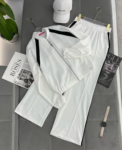 Женский костюм размер 50-52 - Одежда в Москва