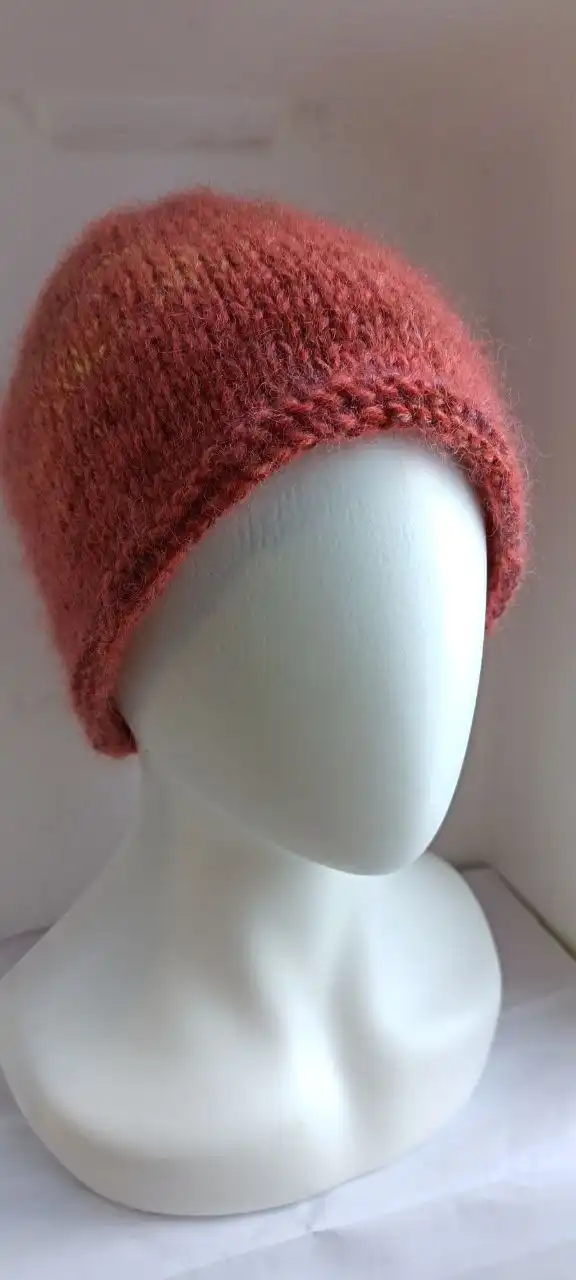 Шапочки ручной работы из шести с мохером - Головные уборы (Одежда) в Москва