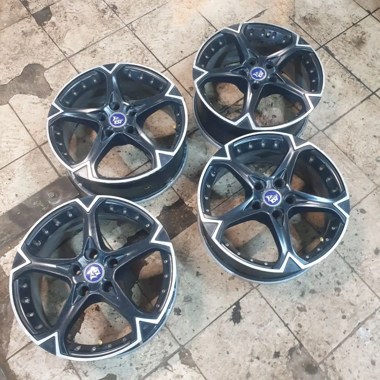 Диски 17" 5x114.3 для Nissan, Renault, Ford - Запчасти (Авто) в Москва