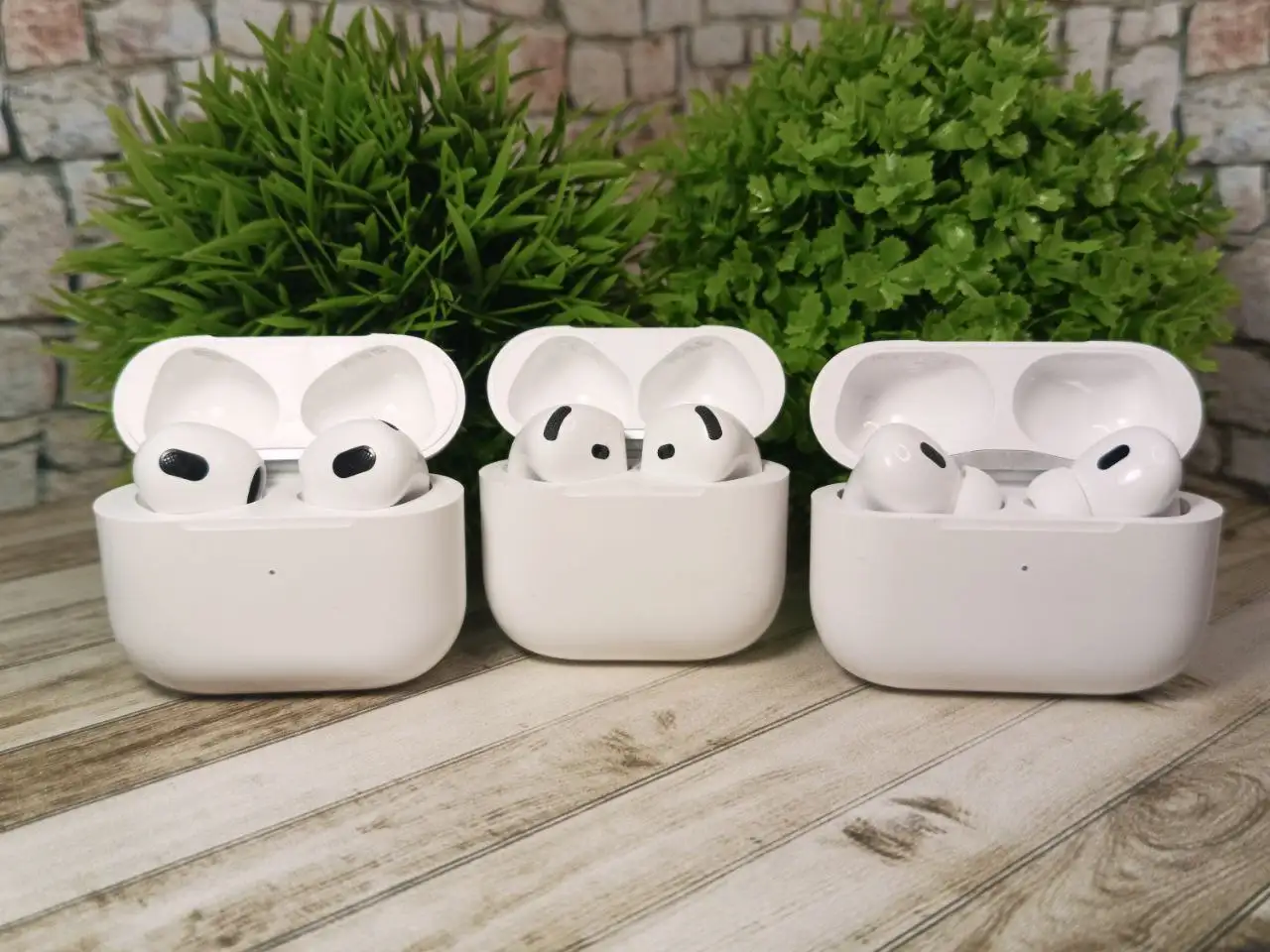 Продажа реплик беспроводных наушников AirPods - Наушники (Электроника) в Москва