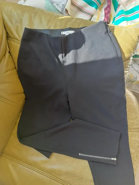 Продам новые брюки - Брюки в Москва