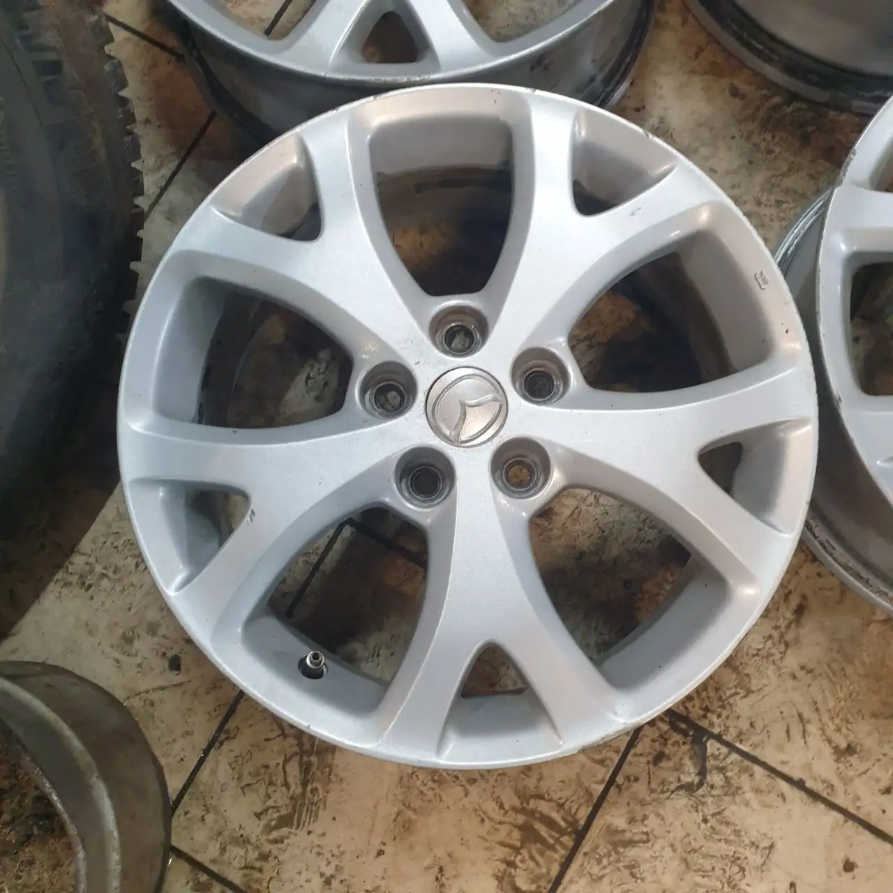 Оригинальные диски Mazda R17 - Запчасти (Авто) в Москва