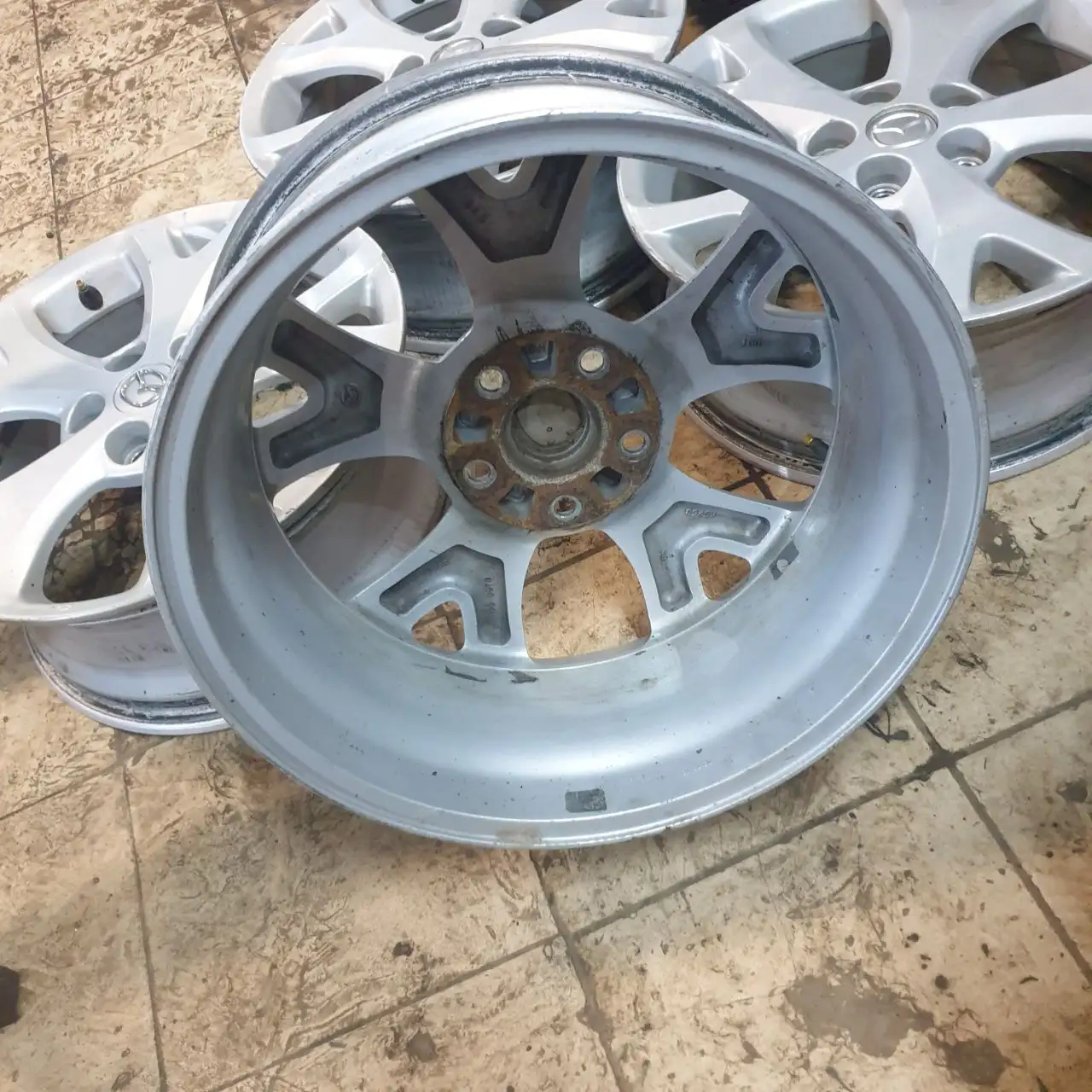 Оригинальные диски Mazda R17 - Запчасти (Авто) в Москва