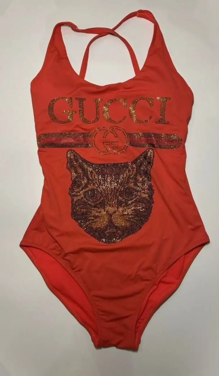 Женская одежда брендов Gucci, Valentino, Aron, Calzedonia - Одежда в Москва