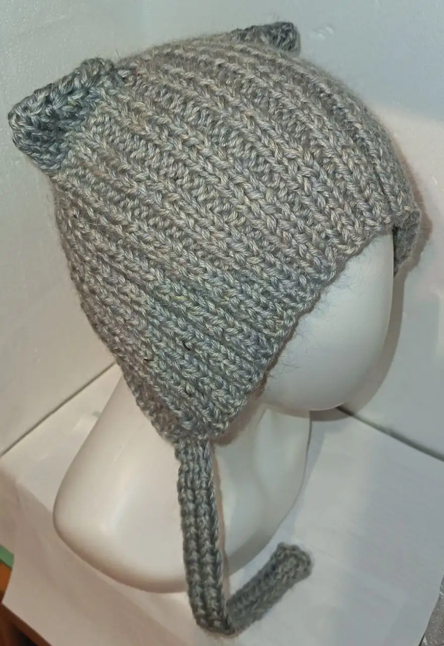 Шапочка ручной работы из полушерсти с мохером - Головные уборы (Одежда) в Москва