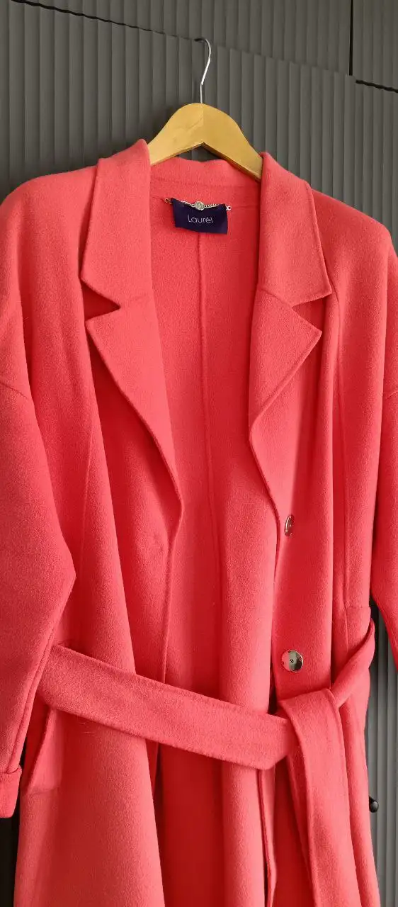 Пальто Laurel 48 размера - Верхняя одежда (Одежда) в Москва
