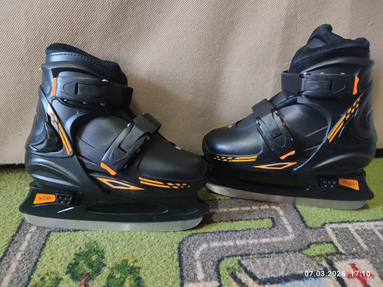 Одежда размер 29-32 - Одежда в Москва