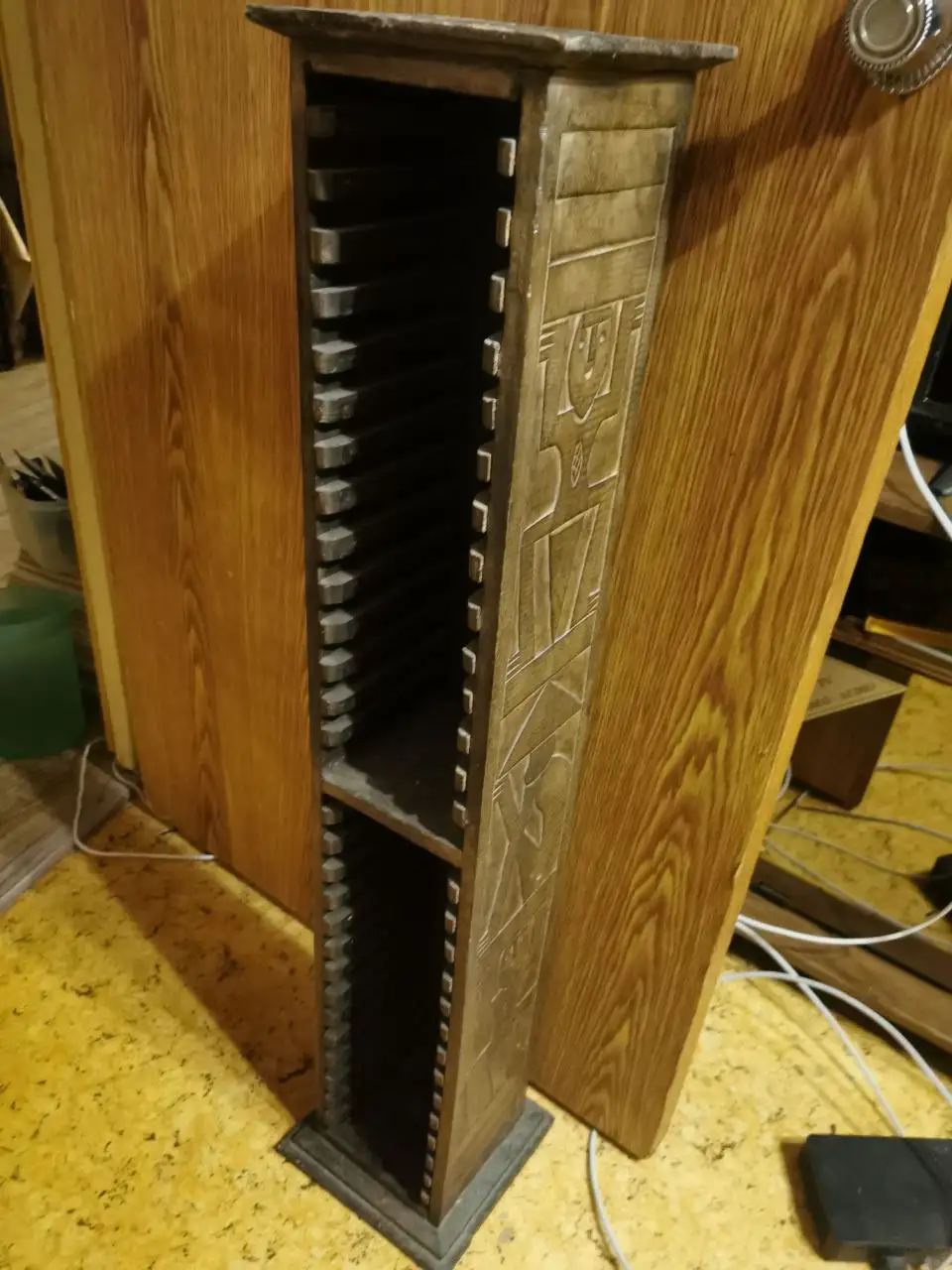 Подставка под CD Индонезия - Коллекционирование (Барахолка) в Москва